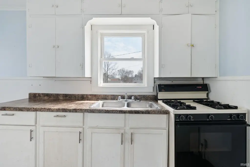 Picture 10