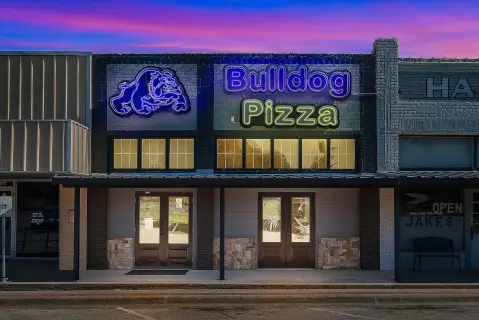 Bulldog Pizza Downtown Restaurant