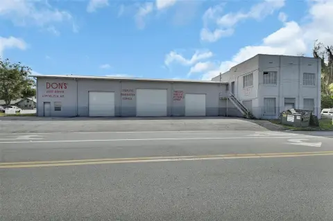 Auto Repair Shop with Multiple Bays