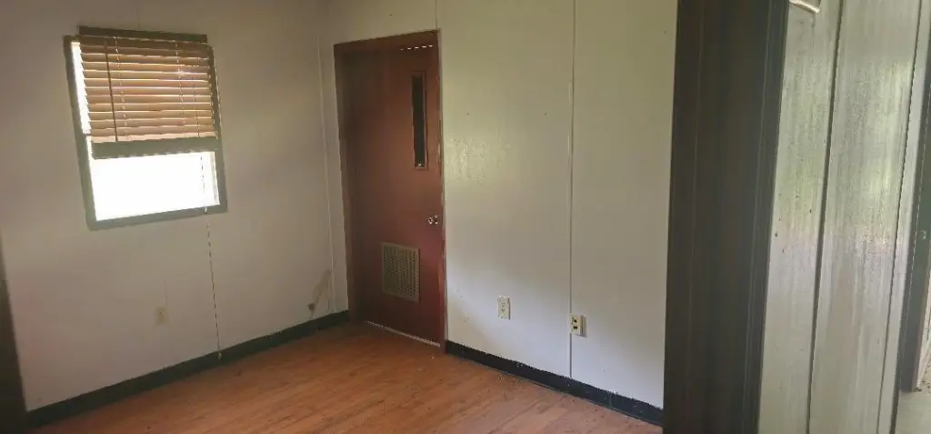Picture 23