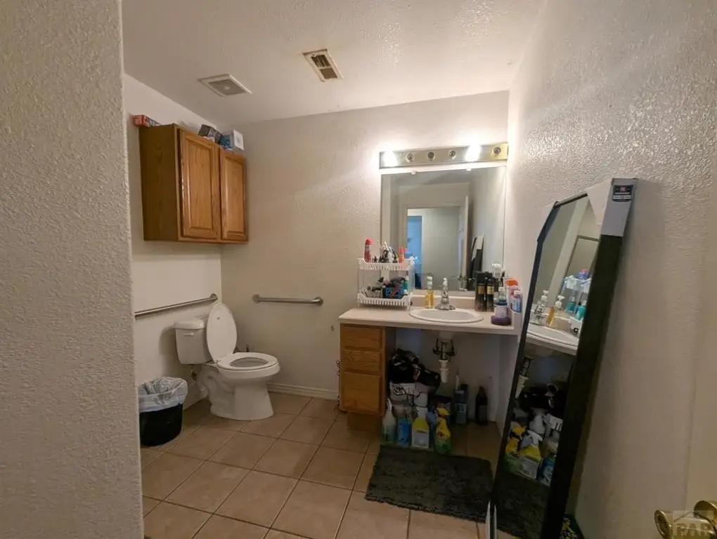 Picture 23