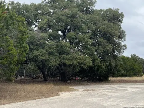 Residential Lot Near Downtown Bandera