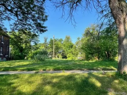 Islandview Infill Lot Opportunity