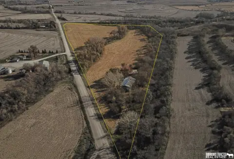 21-Acre Parcel Near Highway 31