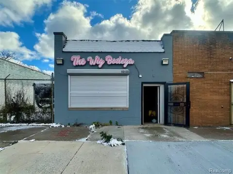 Detroit Commercial Opportunity on E Warren