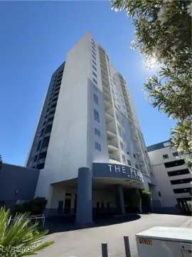 Furnished Condo Hotel Near Strip