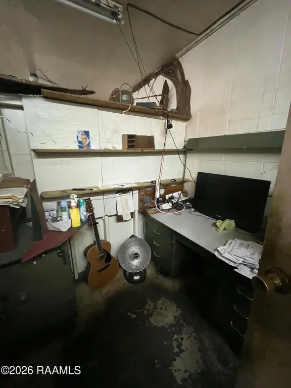 Picture 16