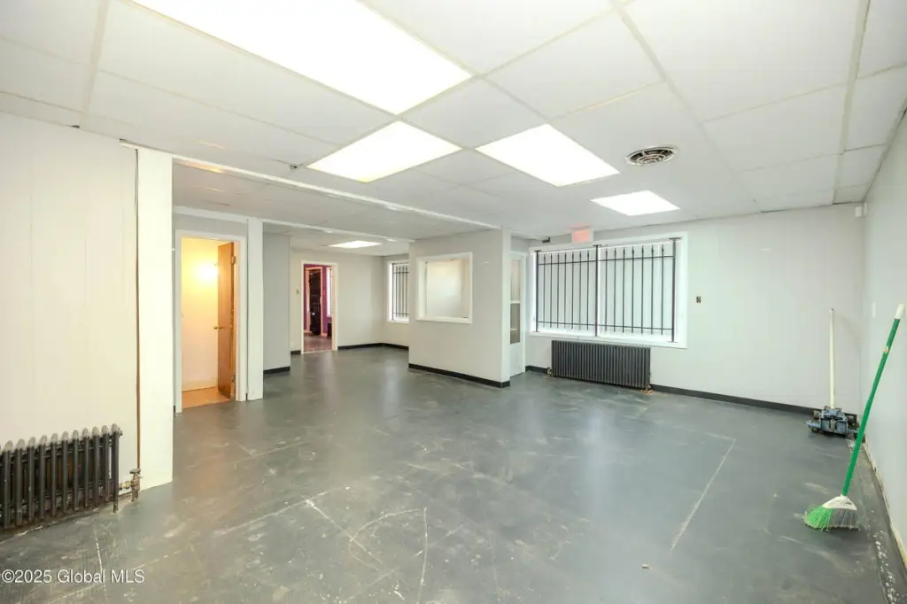 Picture 6