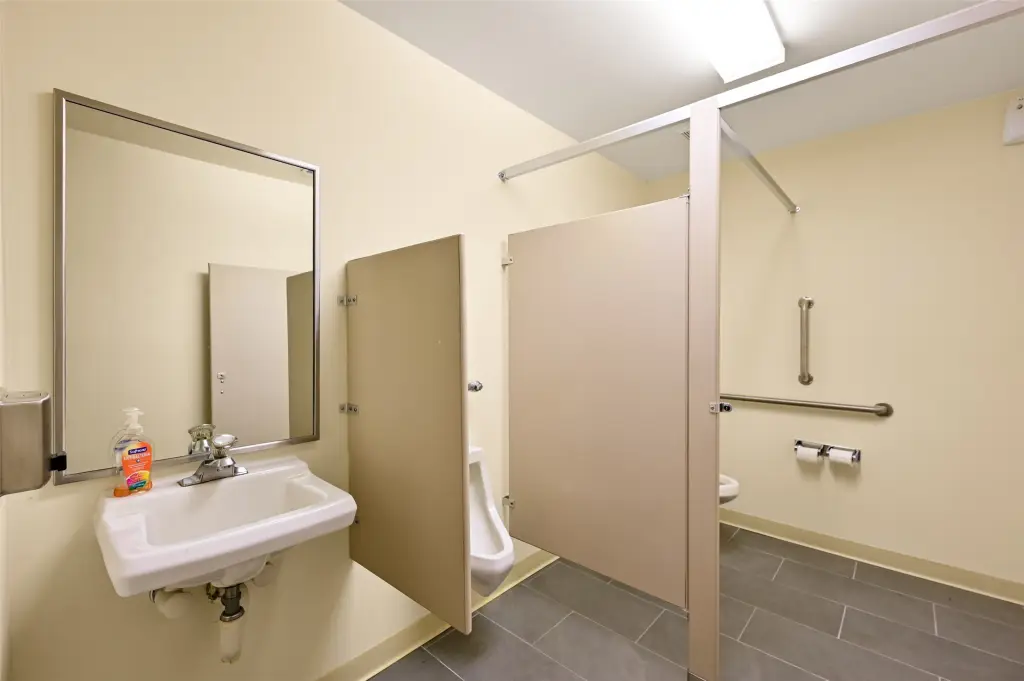 Picture 19