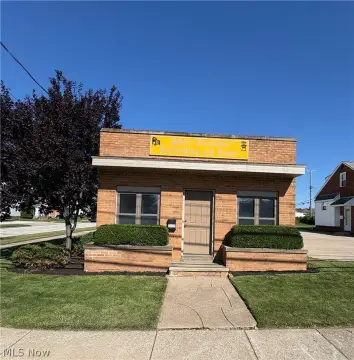 Office Unit with Garage