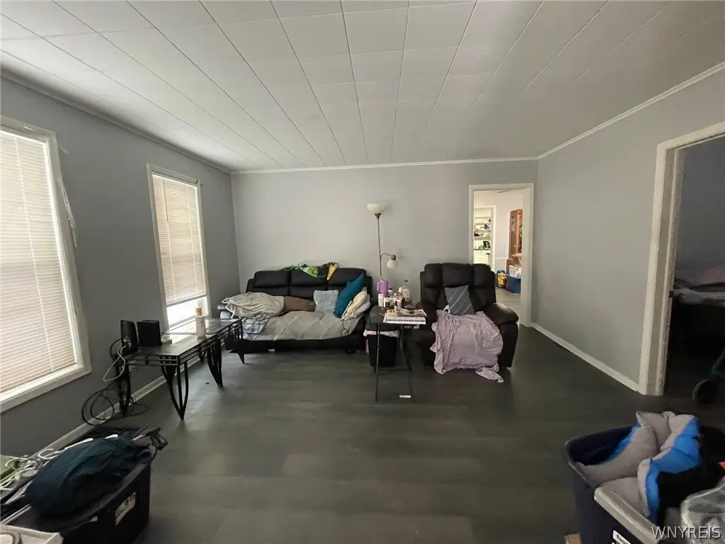 Picture 11
