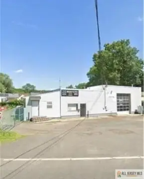 Auto Body Mechanic Shop