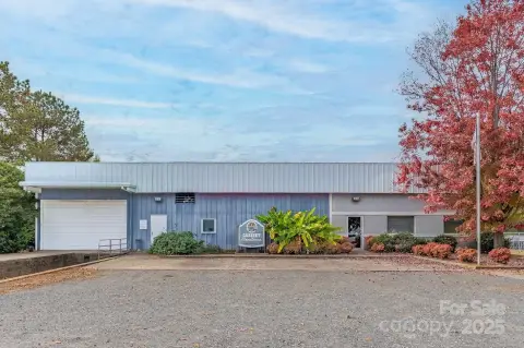 Flex Space with Warehouse