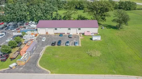 Industrial Unit with Outdoor Storage