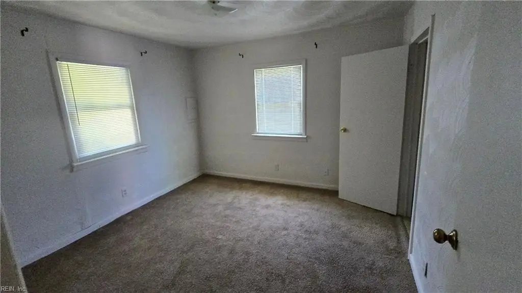 Picture 12