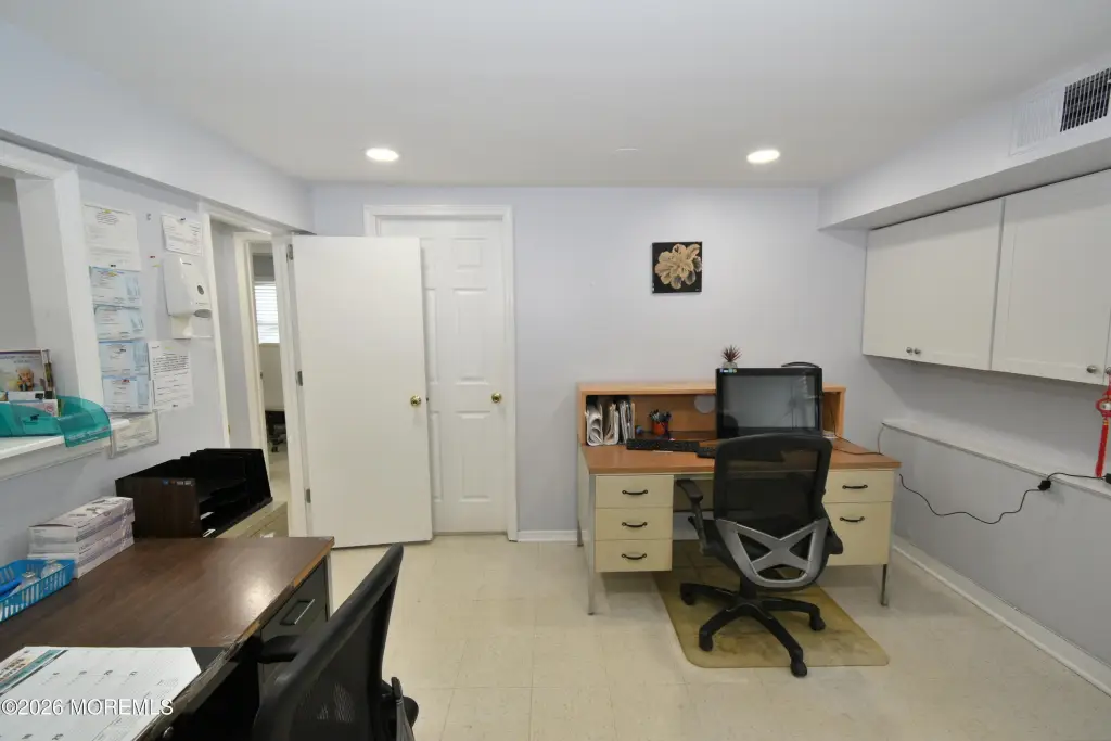 Picture 5