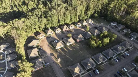 11-Unit Townhome Apartment Property