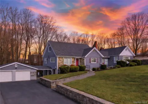 Mahopac Duplex with Income Potential