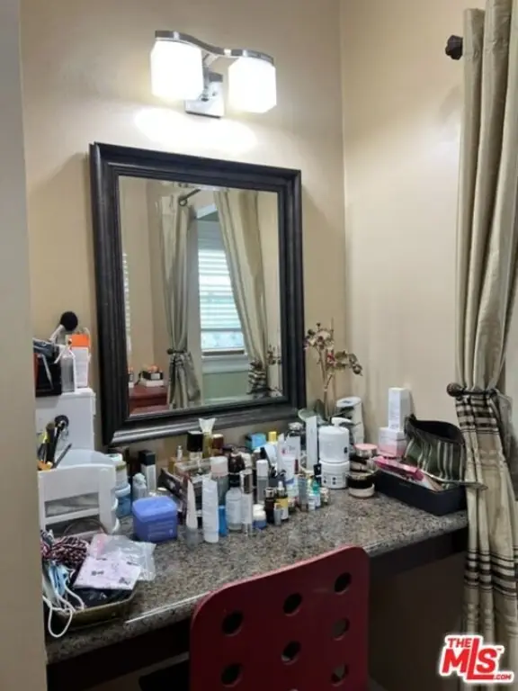 Picture 18