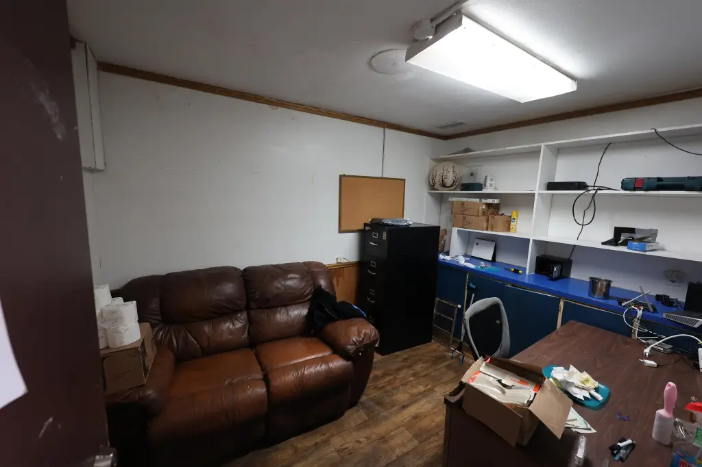 Picture 4