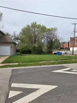 Residential Land in St. Louis