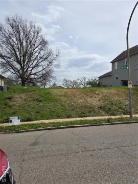 Residential Land in St. Louis
