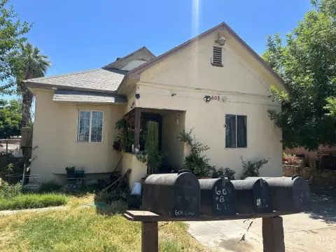 Bakersfield Fourplex Investment Opportunity