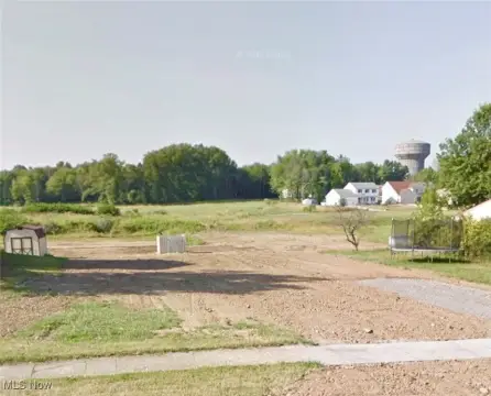 Residential Land in Boardman, OH