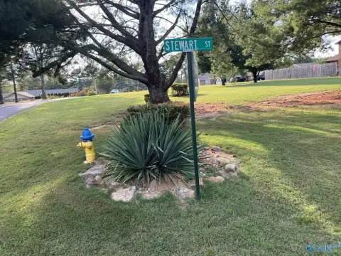 Level Corner Lot Near Golf