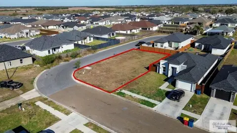 Residential Lot in Los Fresnos