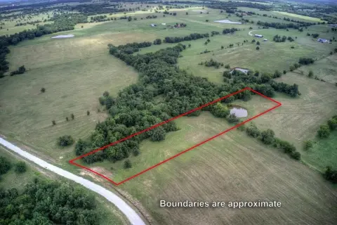 Two Acre Homesite in Dike, TX
