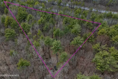 Gansevoort Land with Development Potential