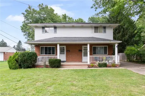 Duplex with Detached Garage