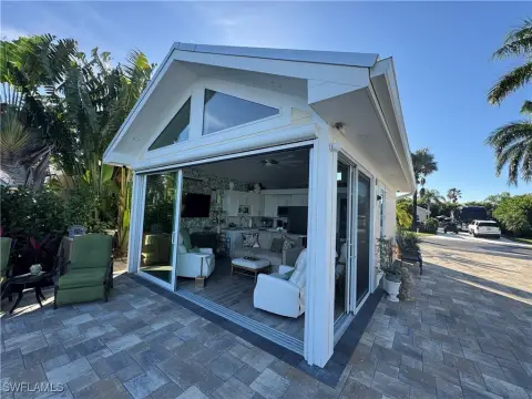 RiverBend Motorcoach Resort Lot