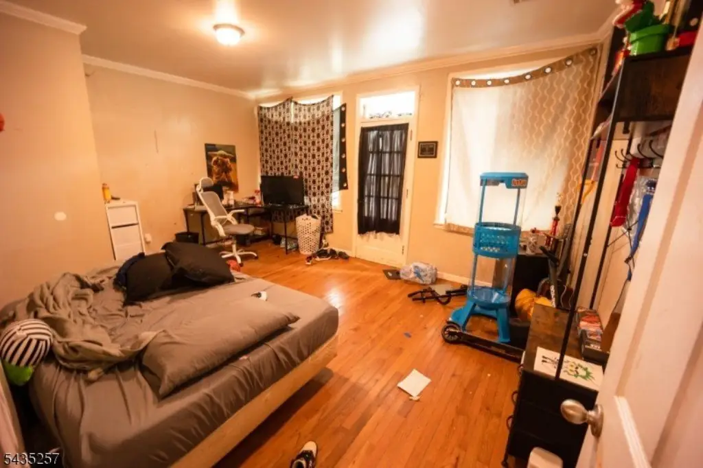 Picture 14