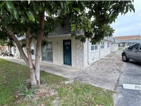 13-Unit Apartment Building
