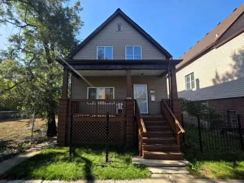 Two-Unit Frame Duplex
