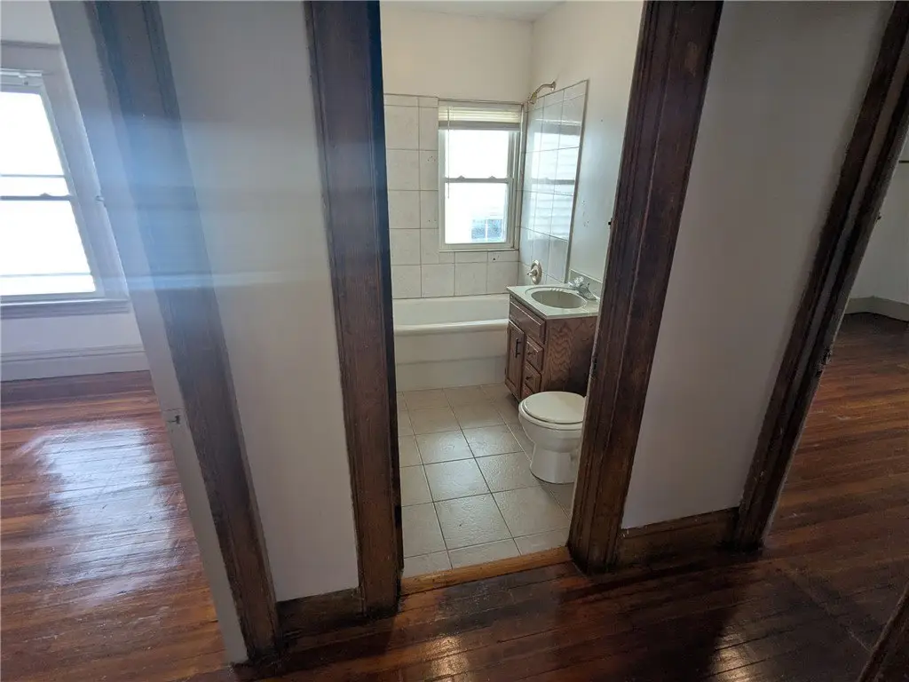 Picture 12