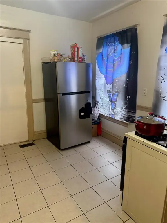 Picture 16