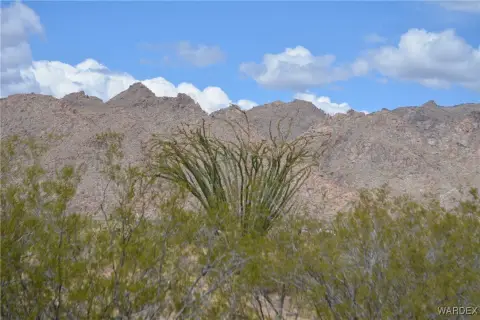 Yucca, AZ Desert Land