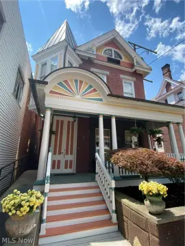 Historic Victorian Bed & Breakfast