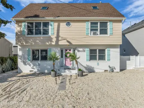 Duplex with Detached Garage