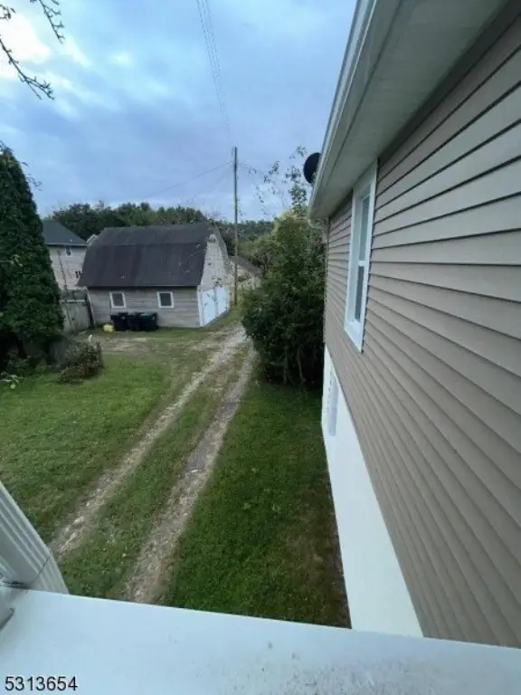 Picture 28