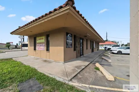 Retail Space in Harlingen, TX