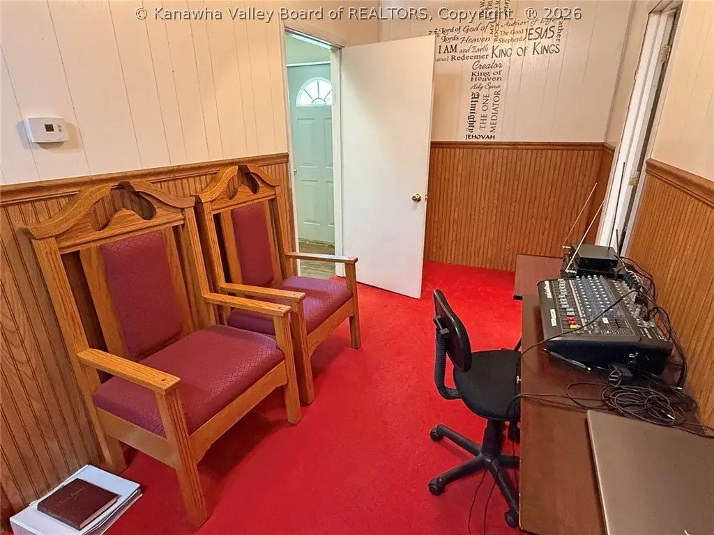 Picture 19