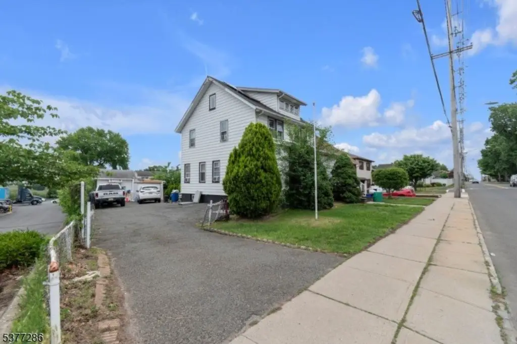 Picture 25