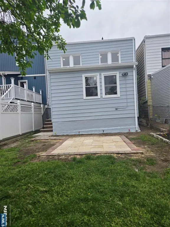 Picture 19