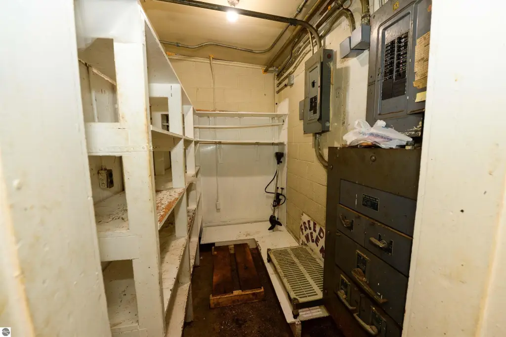 Picture 30