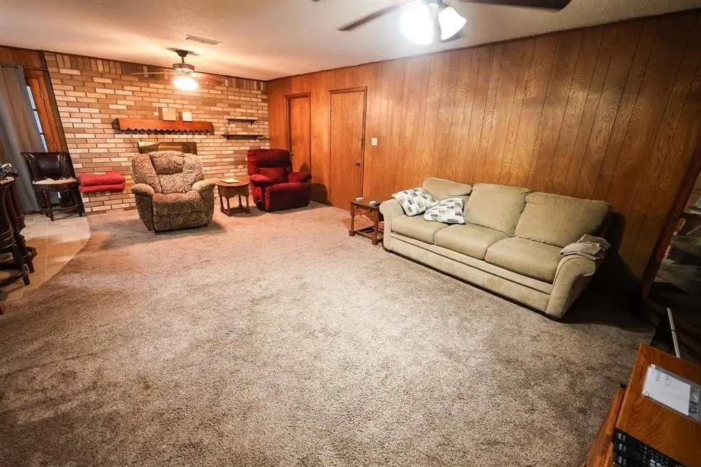 Picture 3