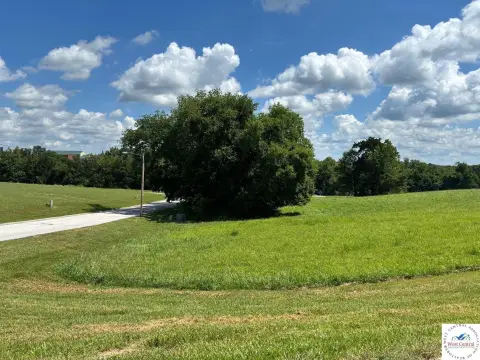 Vacant Land in Warsaw, MO